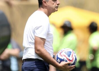 Gol do jovem Paulinho na prorrogação garante classificação do Palmeiras e elimina o Botafogo na Copa do Mundo de Clubes.