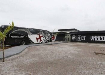Atletas e staff do Vasco desfrutaram de um dia de descanso neste domingo.