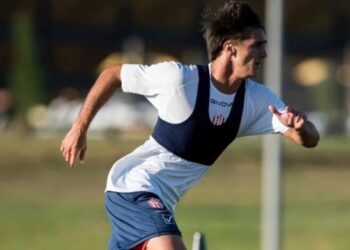 Talento argentino Franco Ratotti, atacante do Unión de Santa Fé, é proposto e irá passar por avaliação.