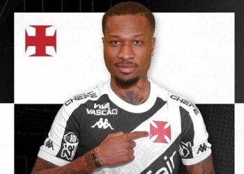 Loide Augusto é dispensado dos treinos do Vasco para lidar com questões familiares.