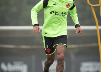 Confira imagens do treinamento desta quarta-feira no CT Moacyr Barbosa.