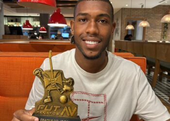 Vasco e equipe de Rayan se encontrarão para delinear estratégias para o atleta.