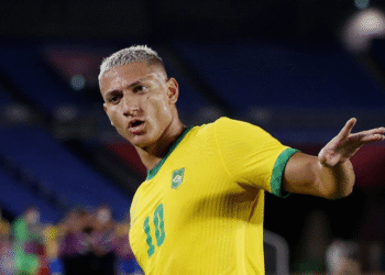 Além do Vasco, Flamengo, Fluminense e Palmeiras demonstram interesse em Richarlison.
