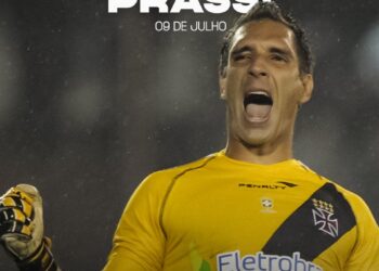 Vasco felicita Fernando Prass, que comemora mais um ano de vida hoje.