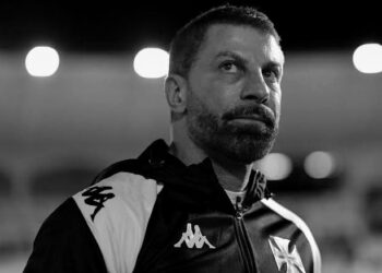 Em 7 grandes confrontos em 2025, Vasco acumula 5 derrotas, 1 empate e 1 vitória.