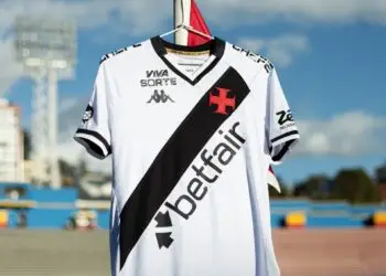 Vasco entrará em campo vestindo o uniforme branco frente ao Independiente del Valle.