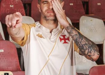 Vasco revelará o último uniforme da Kappa na transição de setembro para outubro.
