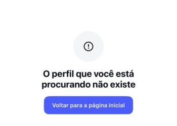 Repórter que acompanhou o Vasco em Quito relata ter sido impedido de contatar Felipe Maestro.