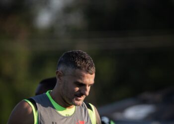 Vasco compartilha imagens do treinamento final antes do confronto com o Independiente del Valle