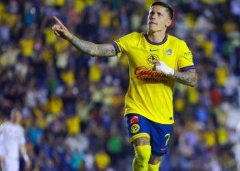 Cruzeiro busca fechar acordo para a aquisição de Brian Rodríguez, mencionado como possível reforço do Vasco