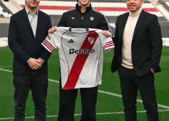 Galarza, ex-Vasco, é confirmado como novo reforço do River Plate