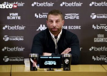 Pedrinho comenta influenciador do Vasco: ‘Se algo ocorrer comigo ou minha família, ele é um potencial culpado’
