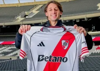 Vasco irá receber de 180 mil a 300 mil euros pela negociação de Galarza do Talleres para o River Plate.