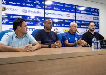 Rival do Vasco nesta quarta-feira, CSA desliga três atletas: Marcão, Klenisson e Gustavinho