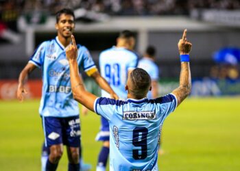 Confronto desta quarta-feira marca o 14º embate oficial entre Vasco e CSA; histórico é balanceado.