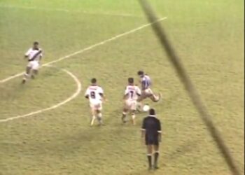 Reviva os embates entre Vasco e CSA na Copa do Brasil.