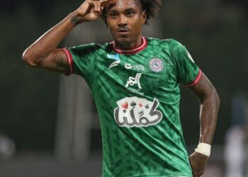 Rumores sobre Vitinho no Vasco, mas ele está em negociações com o Corinthians