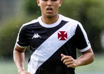 A negociação entre Vasco e Atlético-MG pelo lateral Paulo Ricardo permanece estagnada.