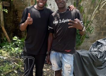 Possível novo acréscimo ao elenco do Vasco, Andrés Gómez encontra-se na Colômbia.