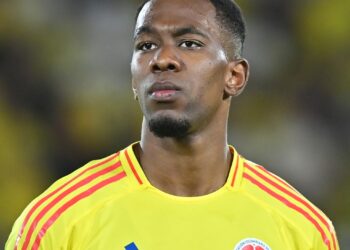 Vasco propõe aproximadamente 5 milhões de euros pelo defensor colombiano Carlos Cuesta