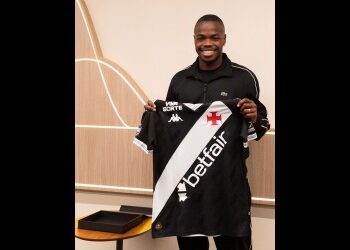 VASCO DIVULGA A CHEGADA DE ANDRÉS GÓMEZ