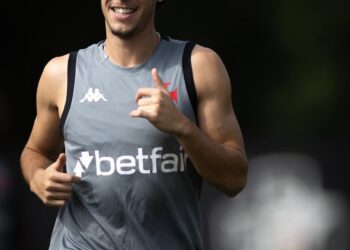 Confira as imagens do treino deste sábado no CT Moacyr Barbosa antes da partida em São Paulo.