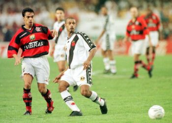 Zé Maria recorda o gol que garantiu o título do Vasco no Rio-São Paulo de 1999 frente ao Santos