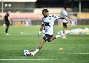 Em 8 partidas fora de casa no Brasileiro, Vasco conquista 1 vitória, 1 empate e 6 derrotas.