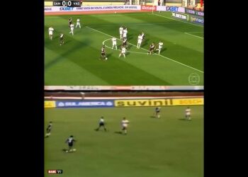 Gol de Lucas Piton diante do Santos é comparado ao de Sorato em 1989 contra o São Paulo; confira