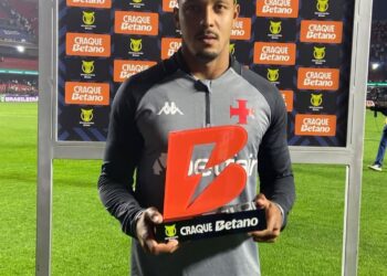 David é nomeado o ‘Craque Betano’ na partida Santos 0 x 6 Vasco