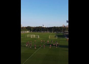 América de Cali realizou treino no CT Moacyr Barbosa na última segunda-feira