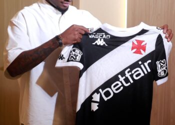 Eyüpspor demonstra interesse no jogador do Vasco Loide Augusto.