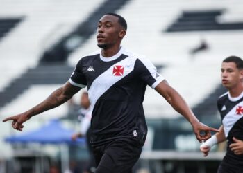 A saída de Luiz Gustavo não era uma alternativa para o Vasco, mas as cifras apresentadas foram atrativas.