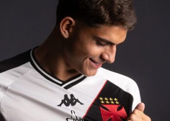 Artilheiro nas categorias de base, Diego Minete firma contrato de 3 anos.