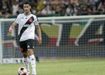 Decisão sobre a transferência de Lucas Oliveira para o Athletico-PR depende do atleta.