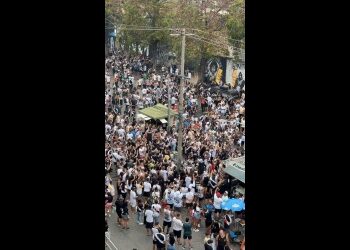 Imagens revelam a agitação nas proximidades de São Januário; confira