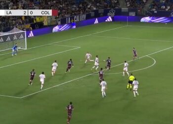 Gabriel Pec marca mais um gol pelo LA Galaxy; veja vídeo