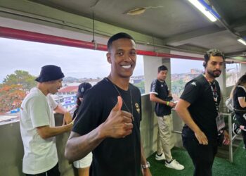 Robert Renan marcou presença no camarote de São Januário neste domingo.