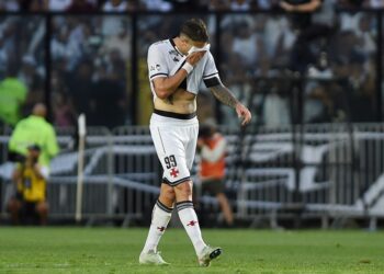 Vasco: 2ª pior campanha em pontos corridos após 20 jogos