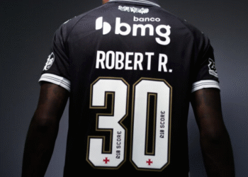 Robert Renan será o novo camisa 30 do Vasco em 2023.