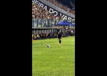 Gol de Jair contra o Botafogo: veja o lance por outro ângulo