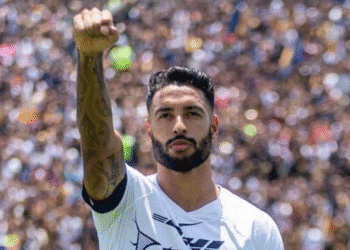 Zagueiro Nathan Silva acerta com o Vasco, diz jornalista mexicano