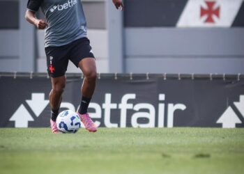 Fotos do treino de quinta-feira no CT Moacyr Barbosa