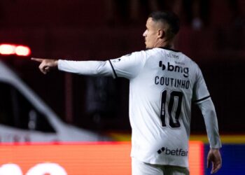 Desempenho de Philippe Coutinho no Cartola 2025 em agosto já iguala o de 2024 inteiro.