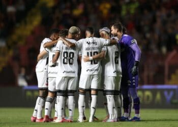 Reforços do Vasco: Escalação de Fernando Diniz