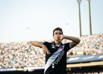 Lucas Piton se destaca na Copa do Brasil com Fernando Diniz