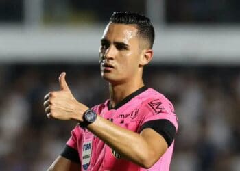 Matheus Delgado Candançan será o árbitro de Vasco x Ceará