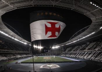 Vasco posta foto no Engenhão antes do jogo contra o Botafogo: ‘Pela vitória’