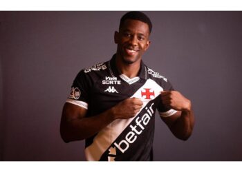 Lucas Piton e Tchê Tchê ficam de fora do jogo contra o Ceará; Carlos Cuesta pode fazer sua estreia.