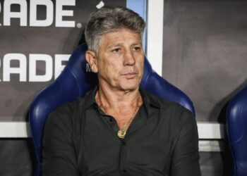 Renato Gaúcho elimina Fluminense na semifinal da Copa do Brasil de 2006 pelo Vasco